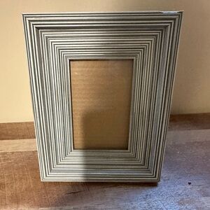 ⭕️ 5/$5 ⭕️ Striped Silver Picture Frame 5 x 7
